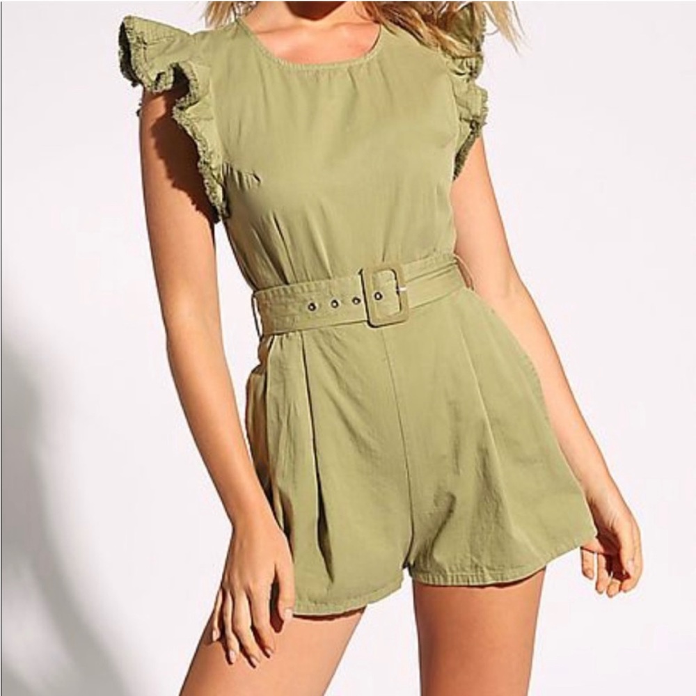 DO+BE - Olive Green Ruffle sleeve romper with belted waist. BRAND NEW W/ TAGS